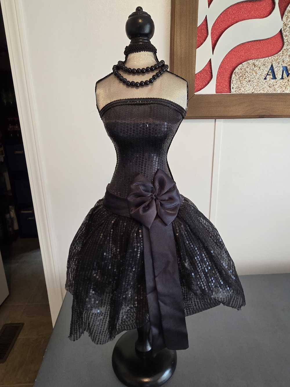 28" Sequin Dress Form